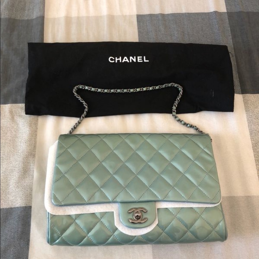 Chanel 11 x 8 inches